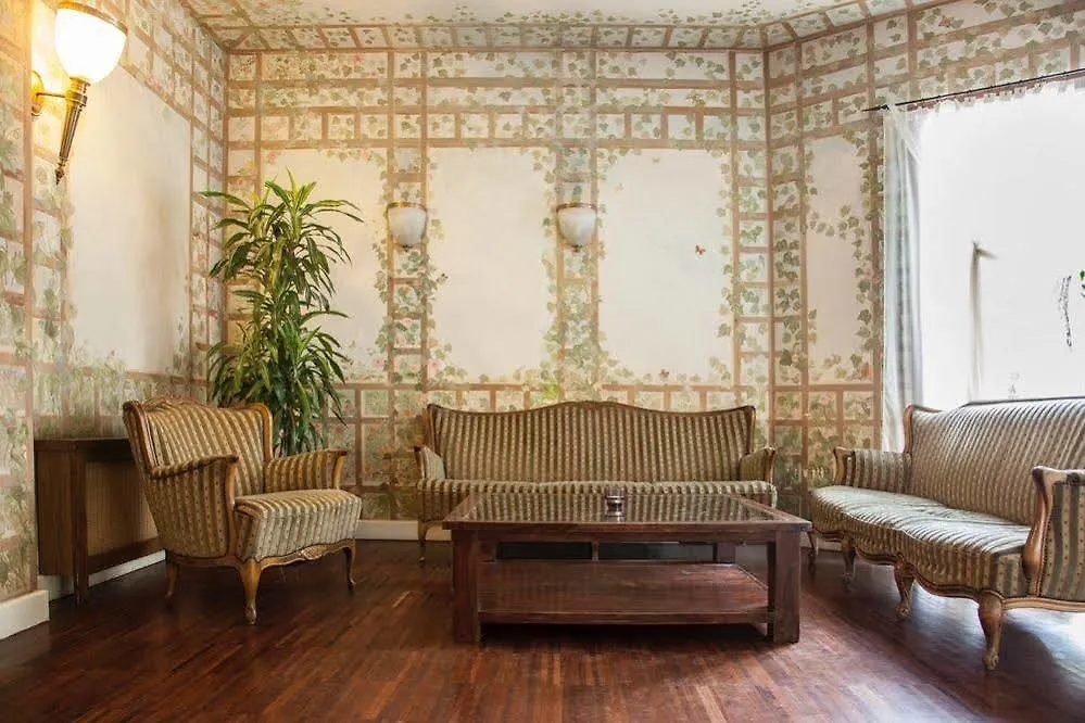 Villa Toscana Warszawa Bed & Breakfast Warsaw