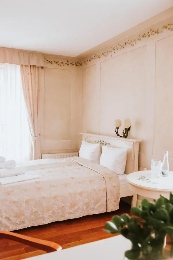 Bed & Breakfast Villa Toscana Warszawa